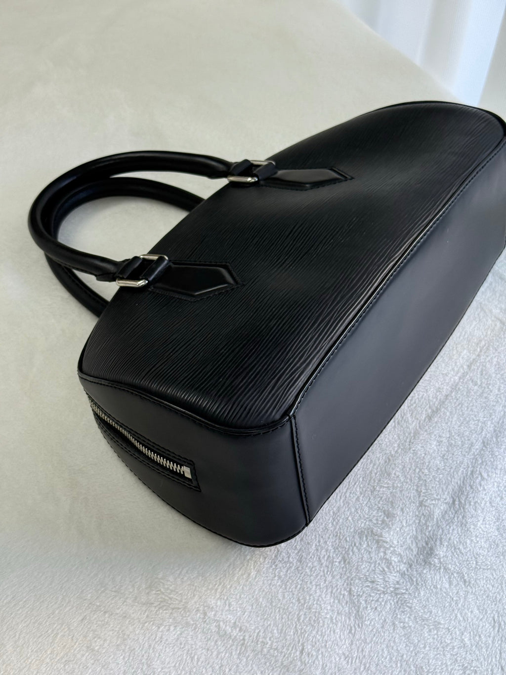 LOUIS VUITTON Epi Boston Bag