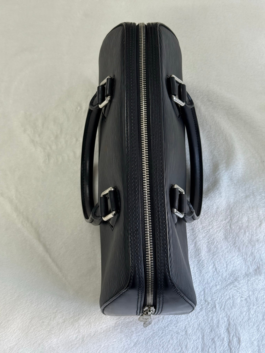 LOUIS VUITTON Epi Boston Bag