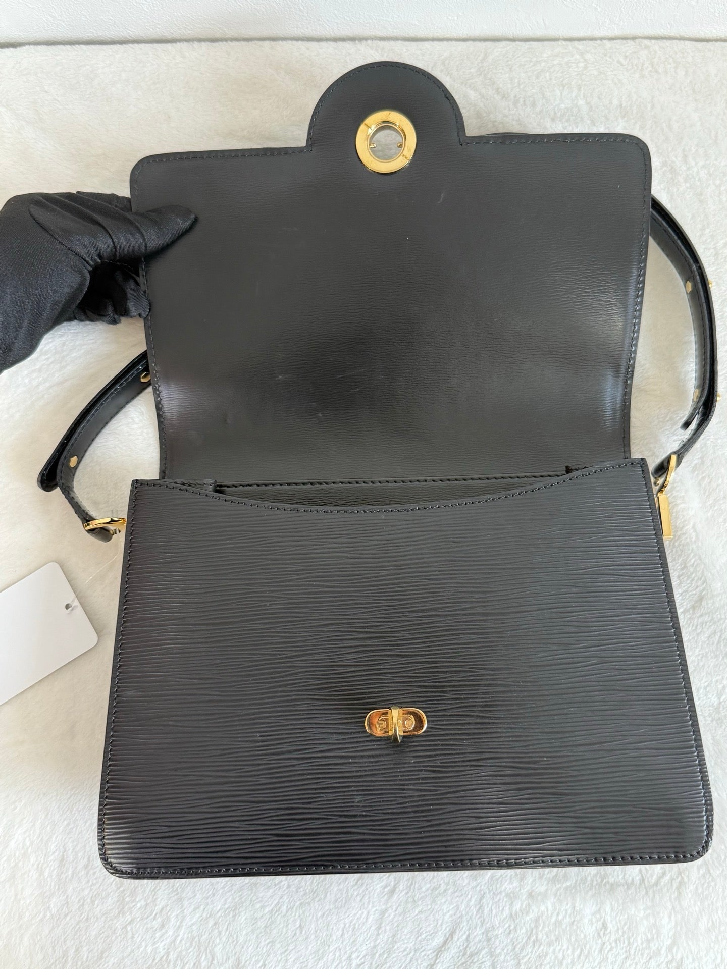 LOUIS VUITTON Epi Shoulder Bag