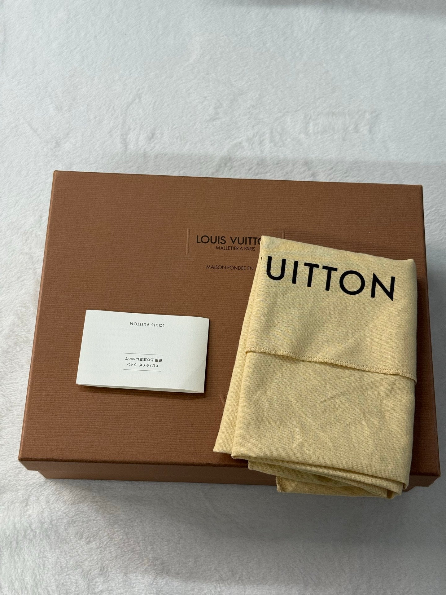 LOUIS VUITTON EPI shoulder bag