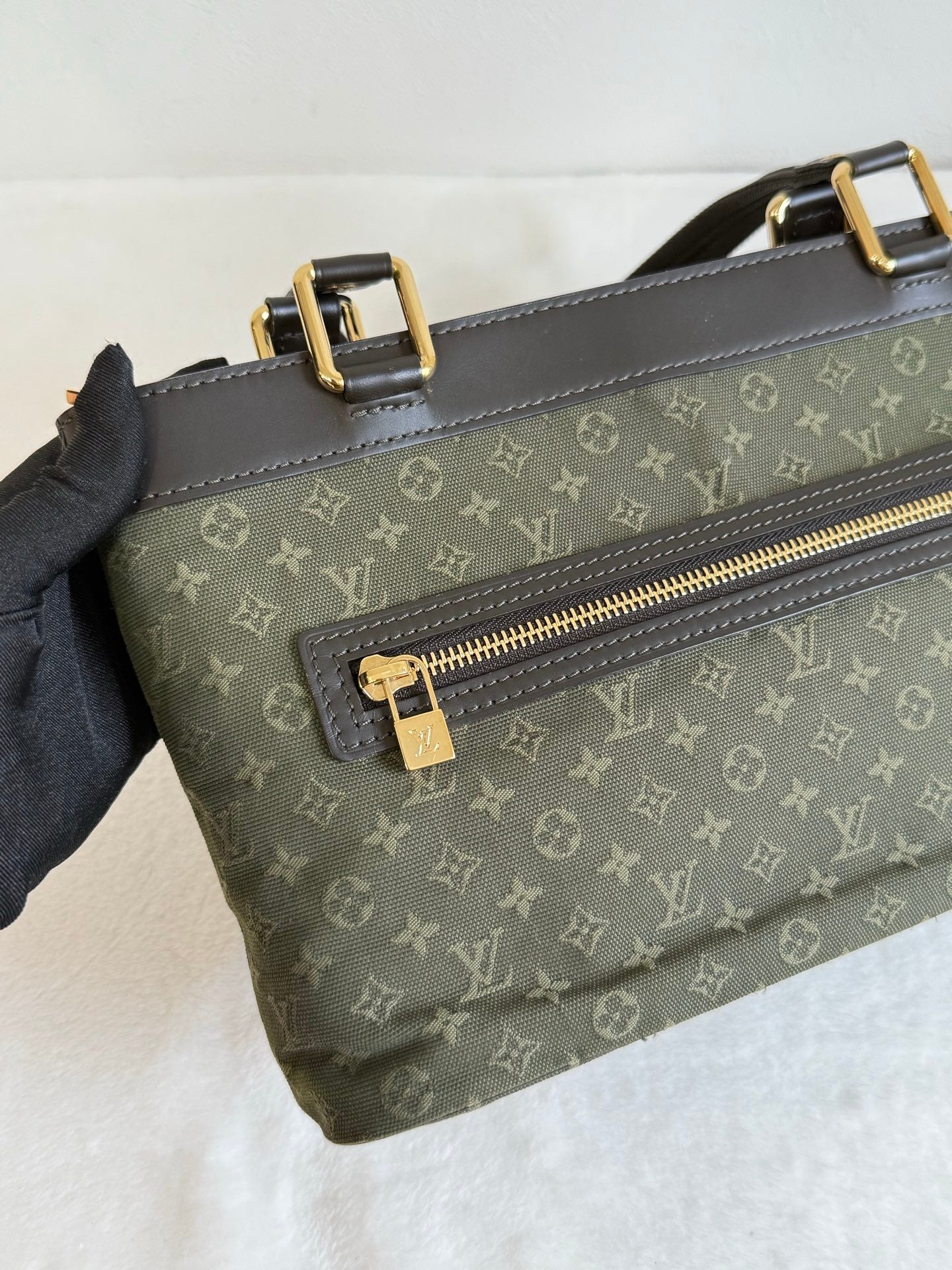 LOUIS VUITTON Denim Hand Bag