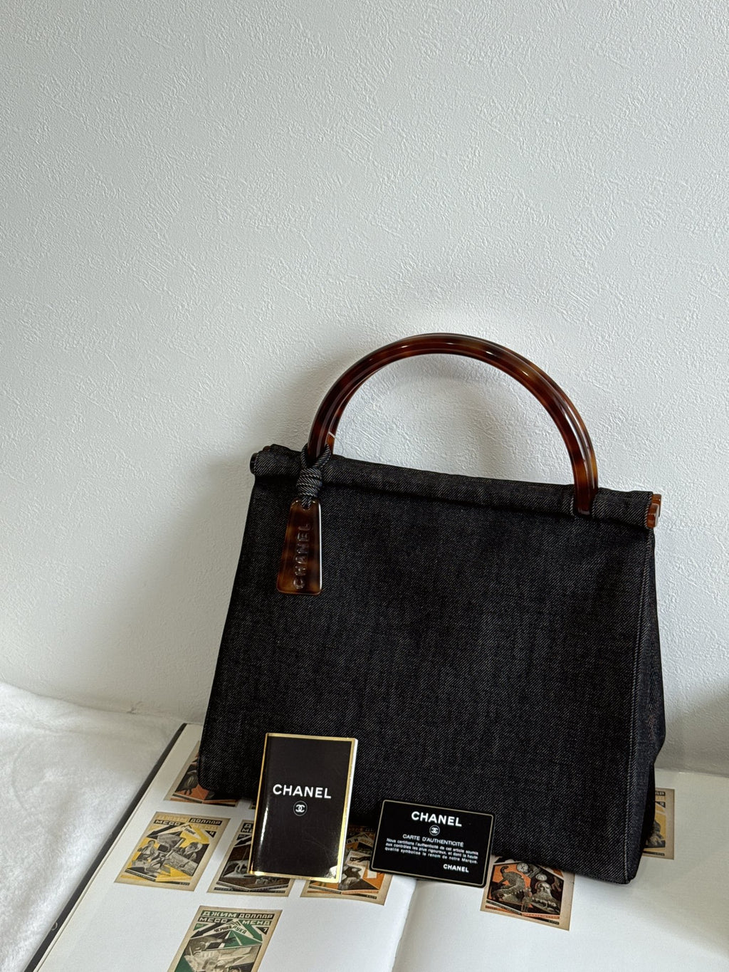 CHANEL Tortoiseshell-handle Denim Hand Bag