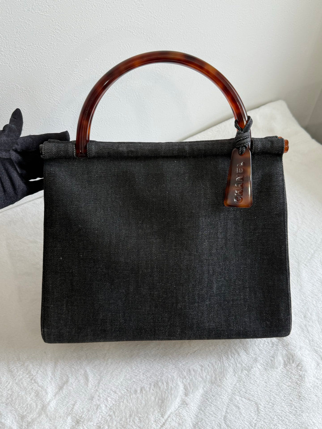 CHANEL Tortoiseshell-handle Denim Hand Bag