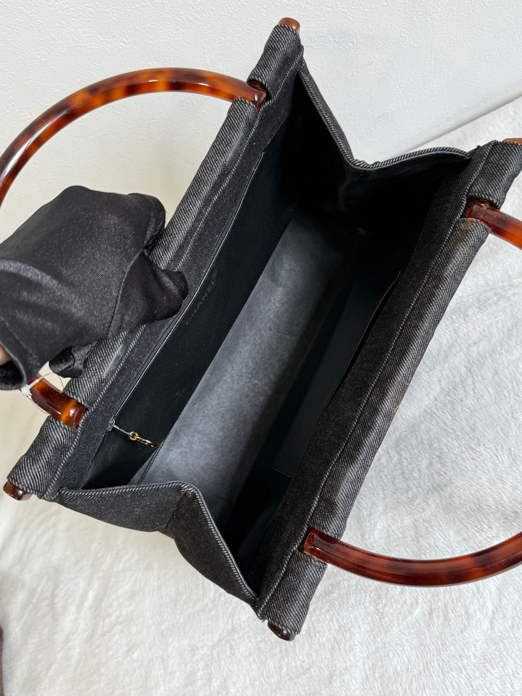 CHANEL Tortoiseshell-handle Denim Hand Bag