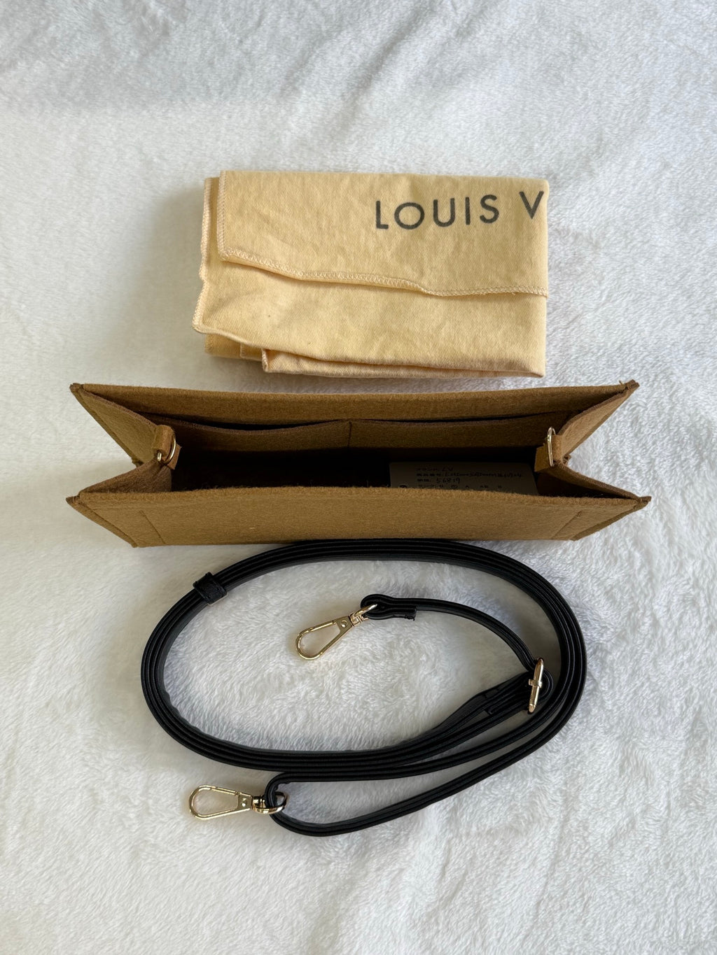 LOUIS VUITTON EPI Clutch Bag