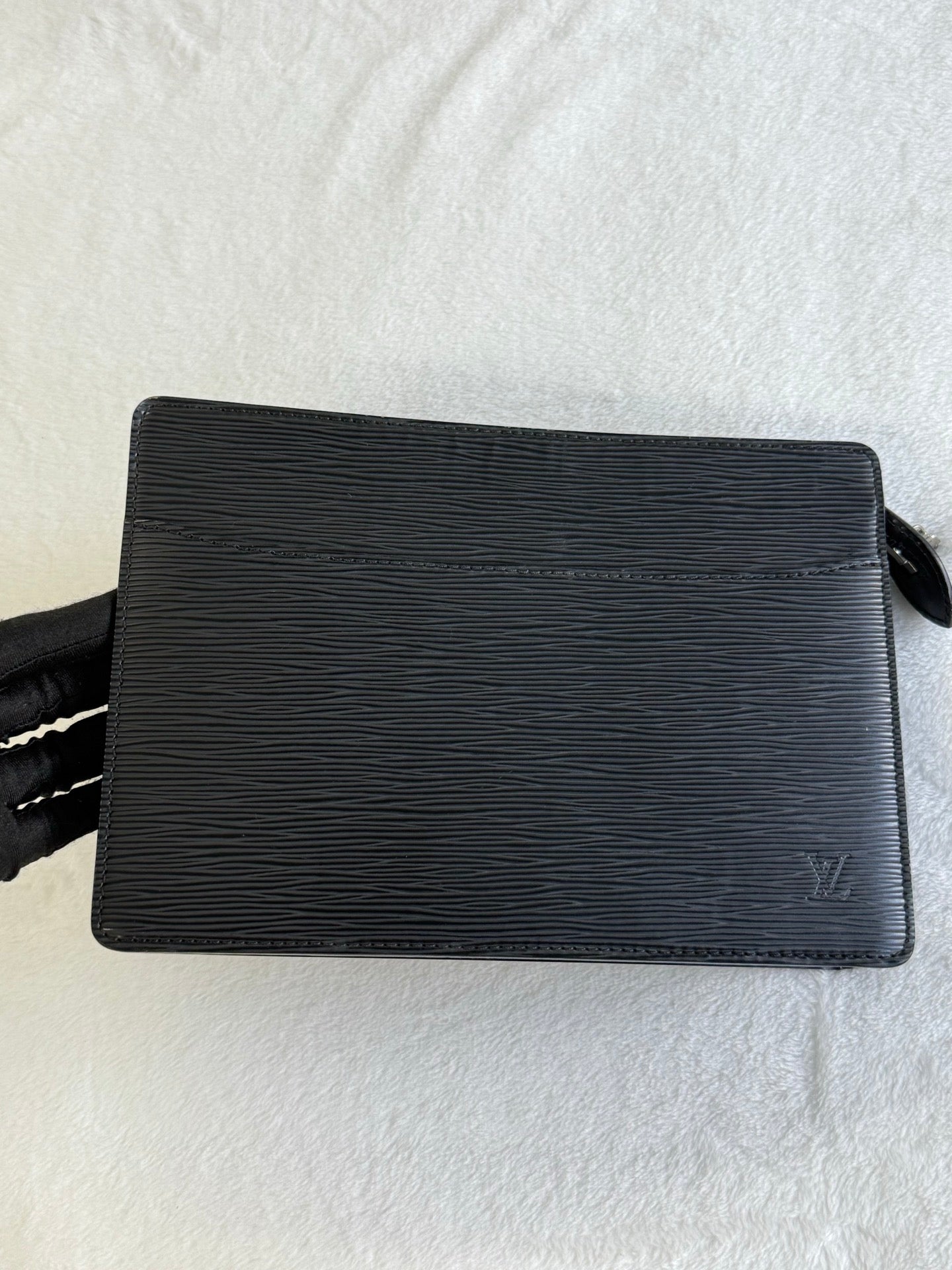LOUIS VUITTON EPI Clutch Bag