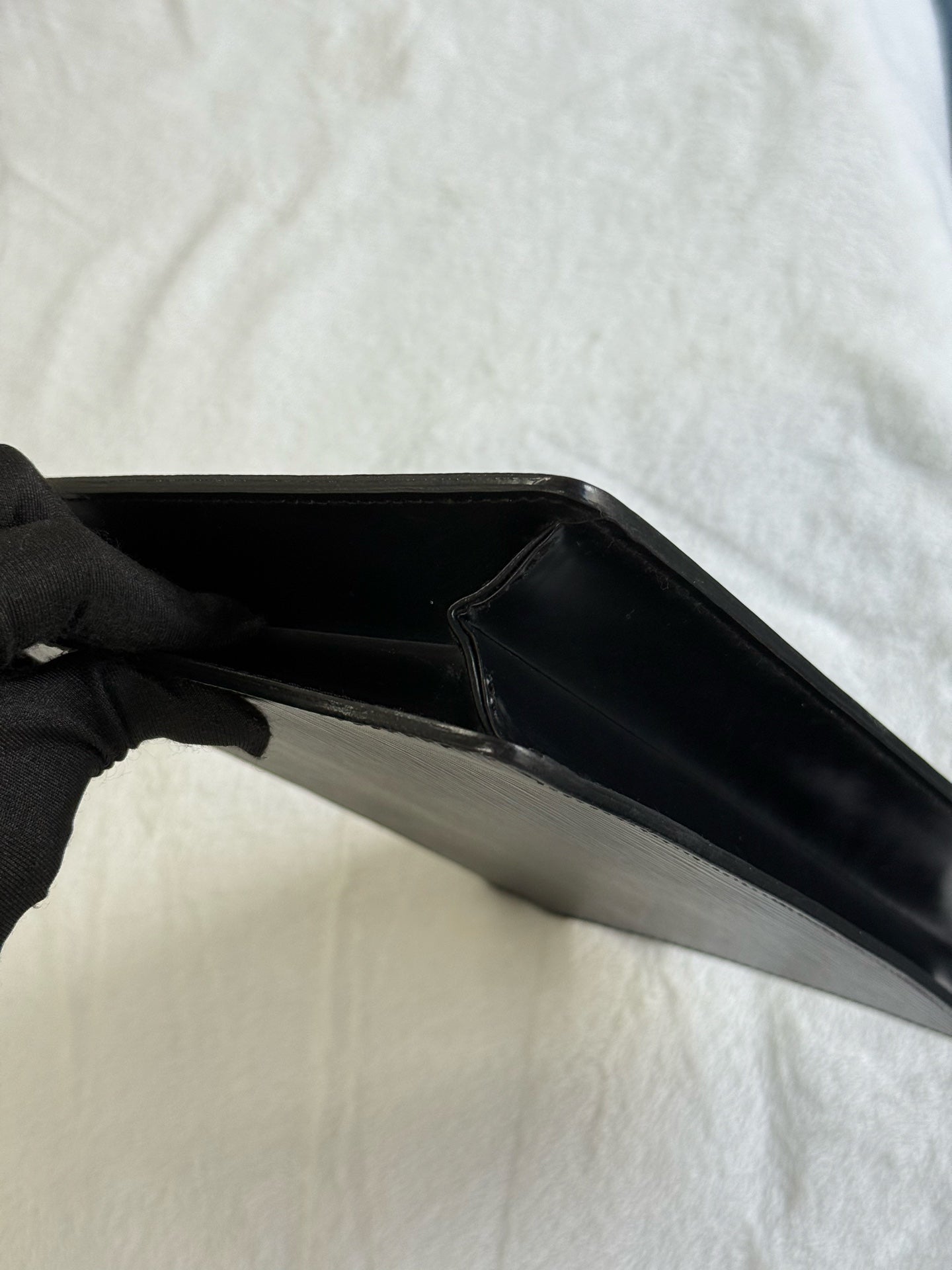 LOUIS VUITTON EPI Clutch Bag