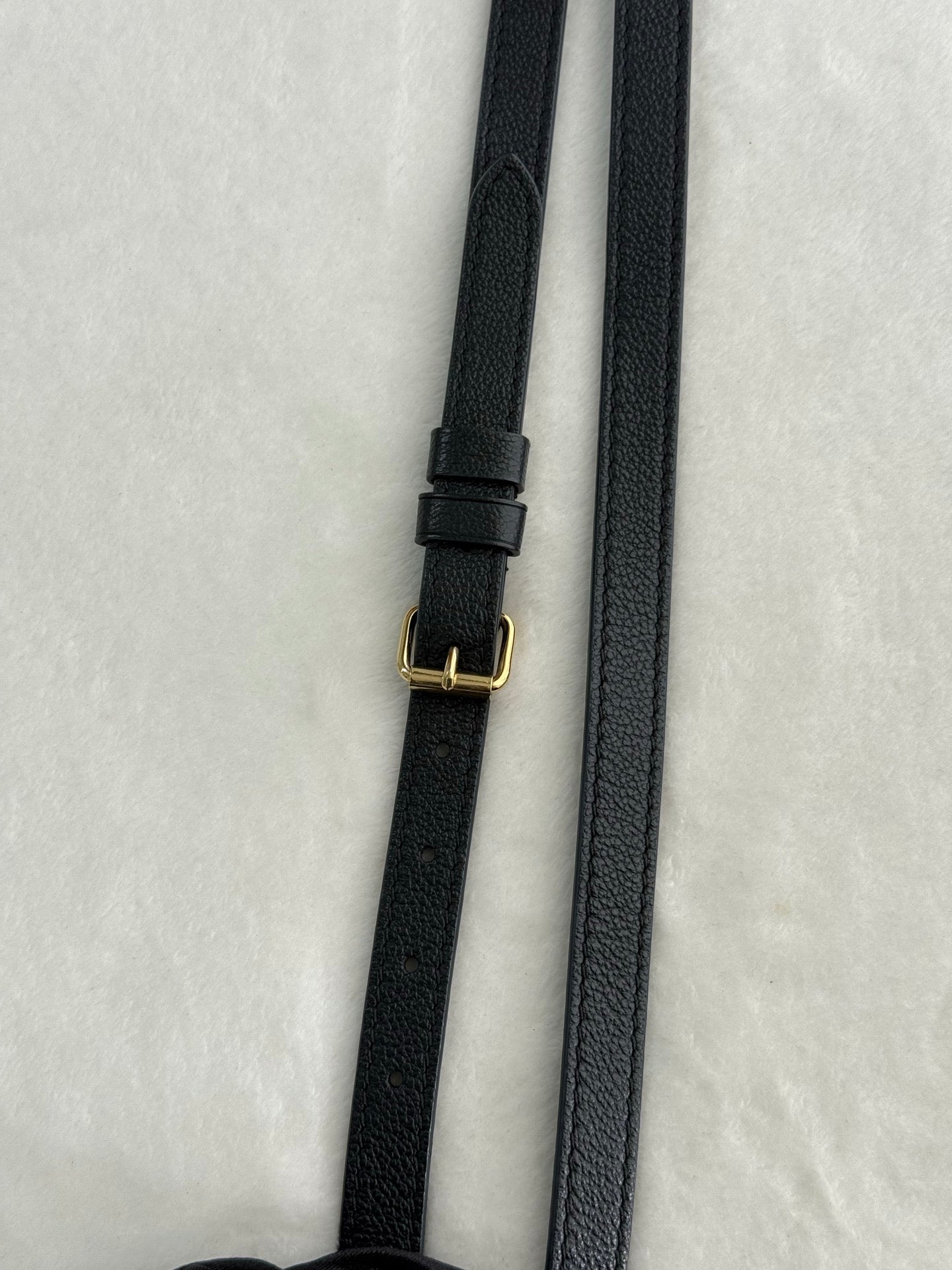LOUIS VUITTON Onthego 2Ways Shoulder Bag