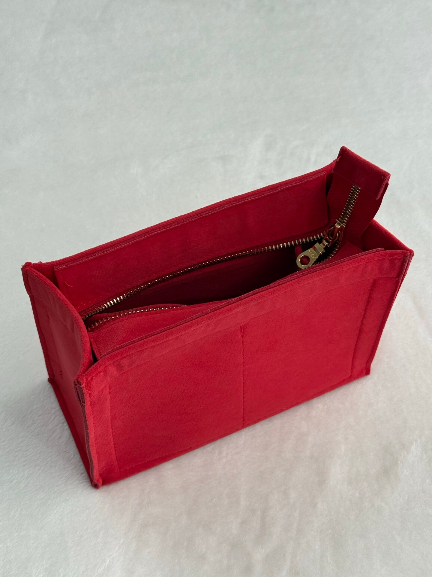 LOUIS VUITTON Onthego 2Ways Shoulder Bag