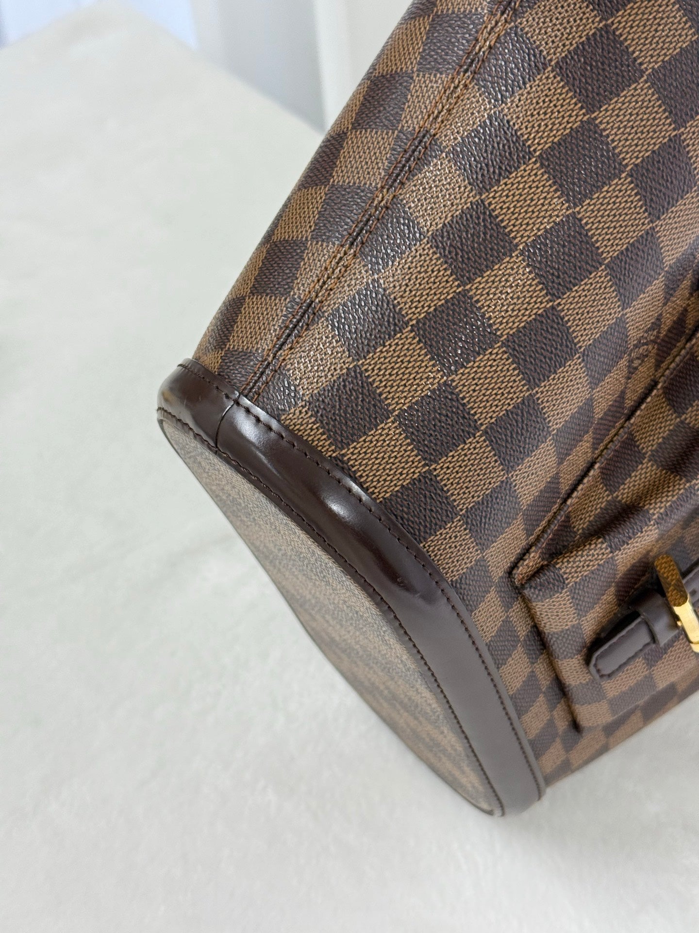 LOUIS VUITTON Damier Tote Bag