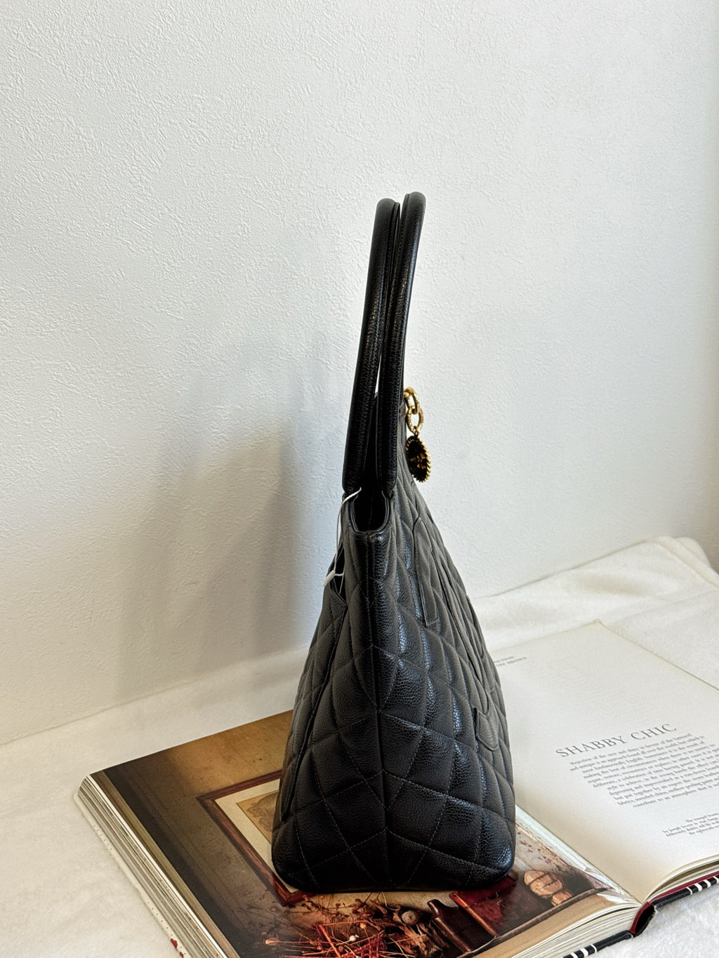 CHANEL Hilton Hand Bag