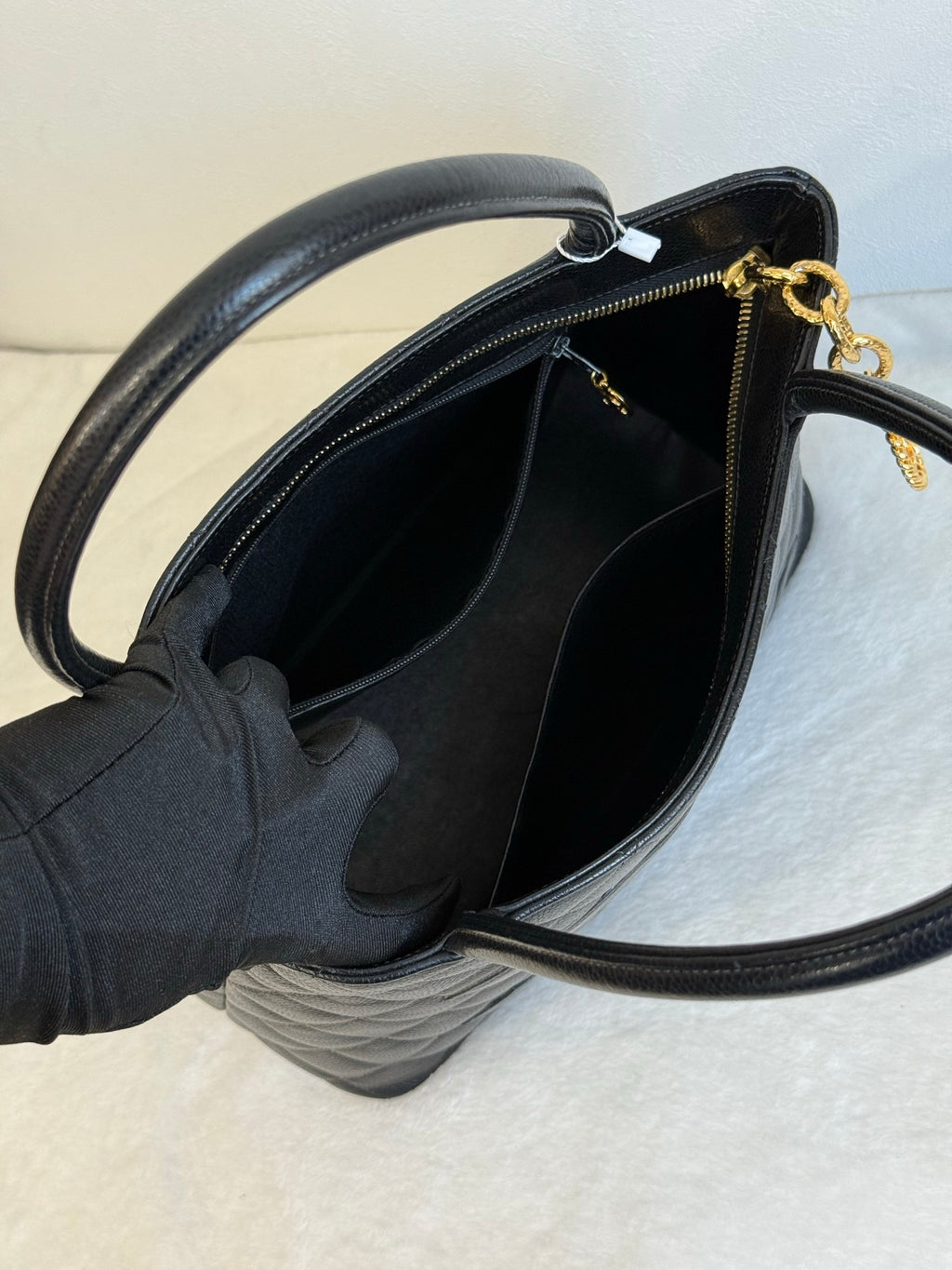 CHANEL Hilton Hand Bag
