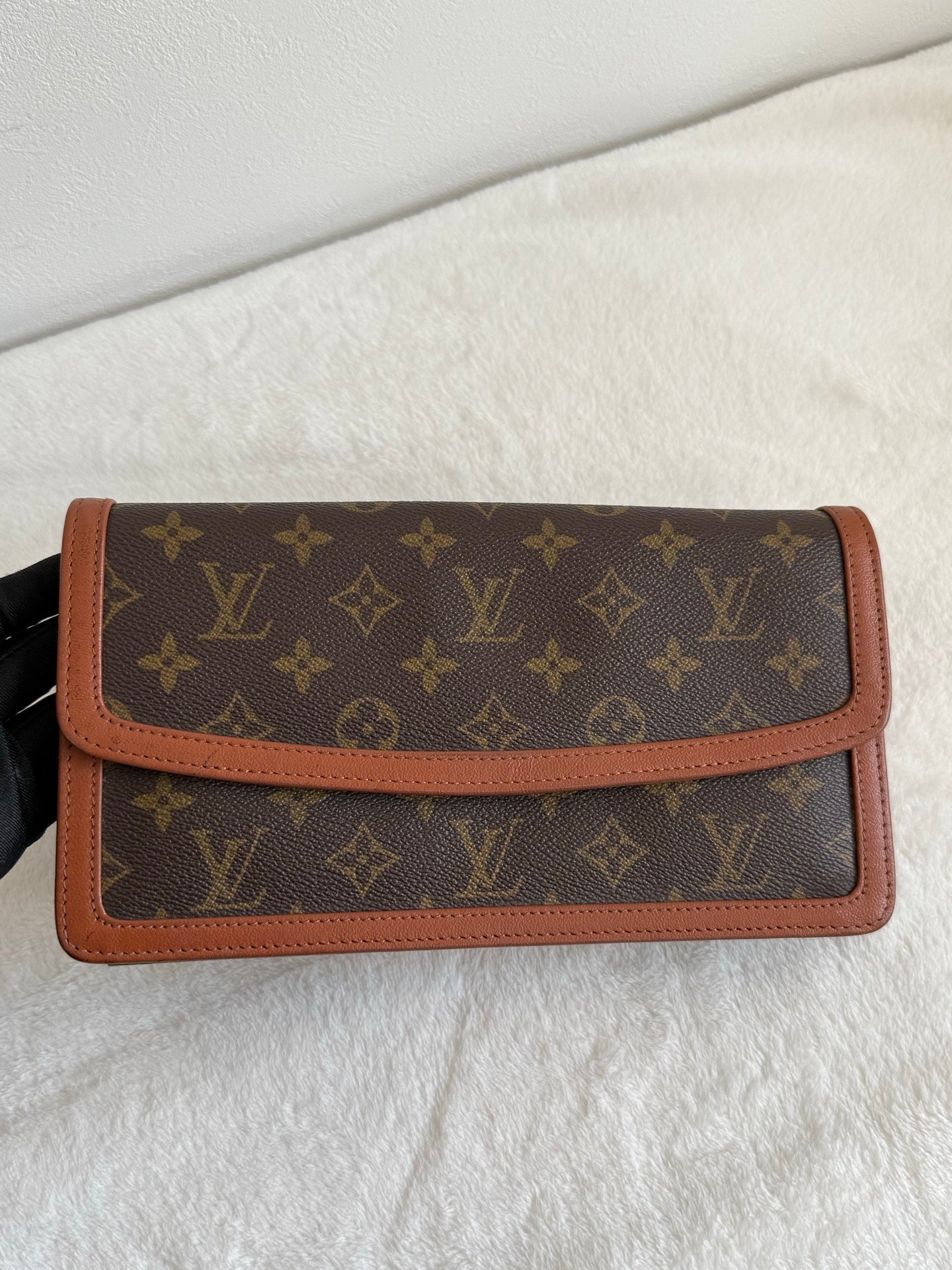 LOUIS VUITTON Monogram Clutch Bag