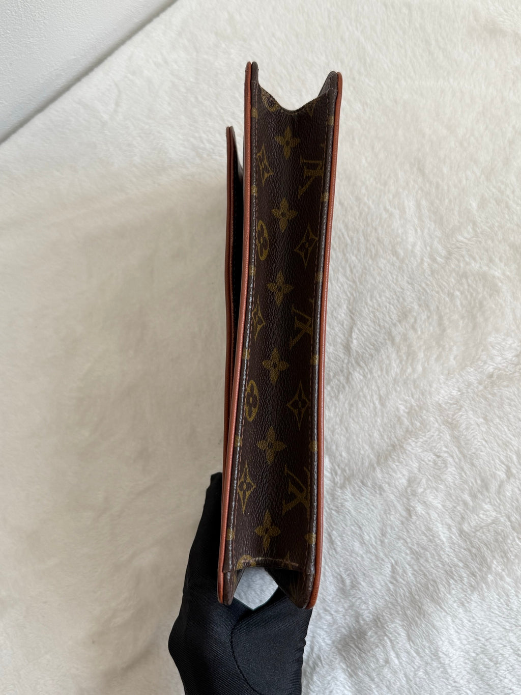 LOUIS VUITTON Monogram Clutch Bag