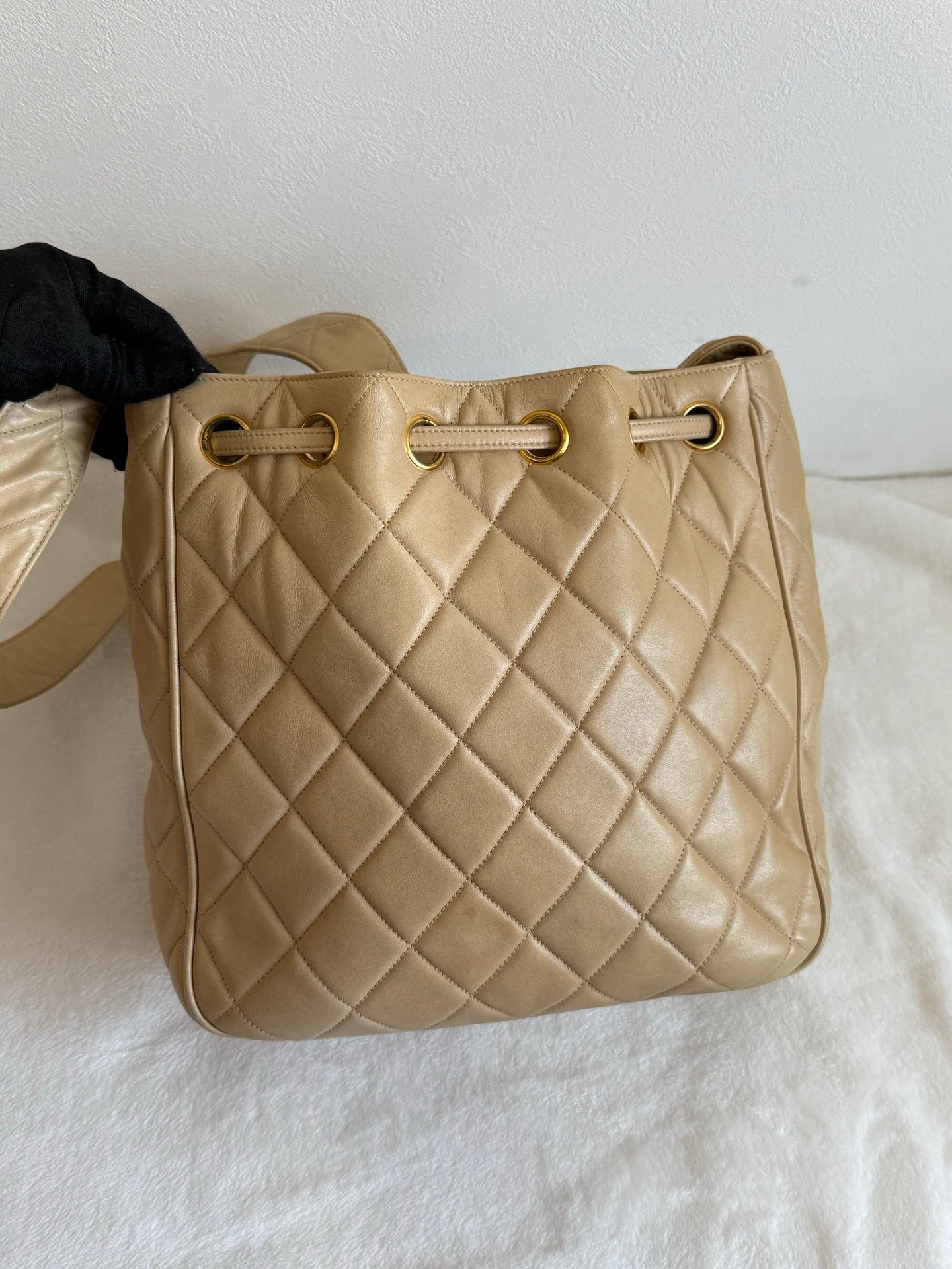 CHANEL Lambskin Quilted Shoulder Bag