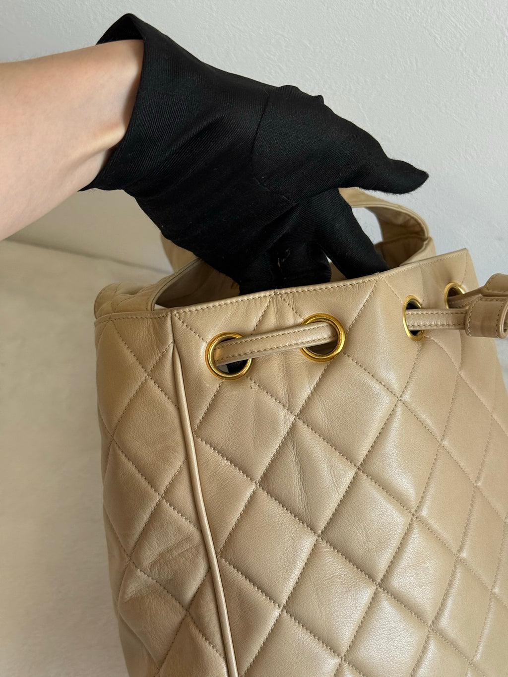 CHANEL Lambskin Quilted Shoulder Bag