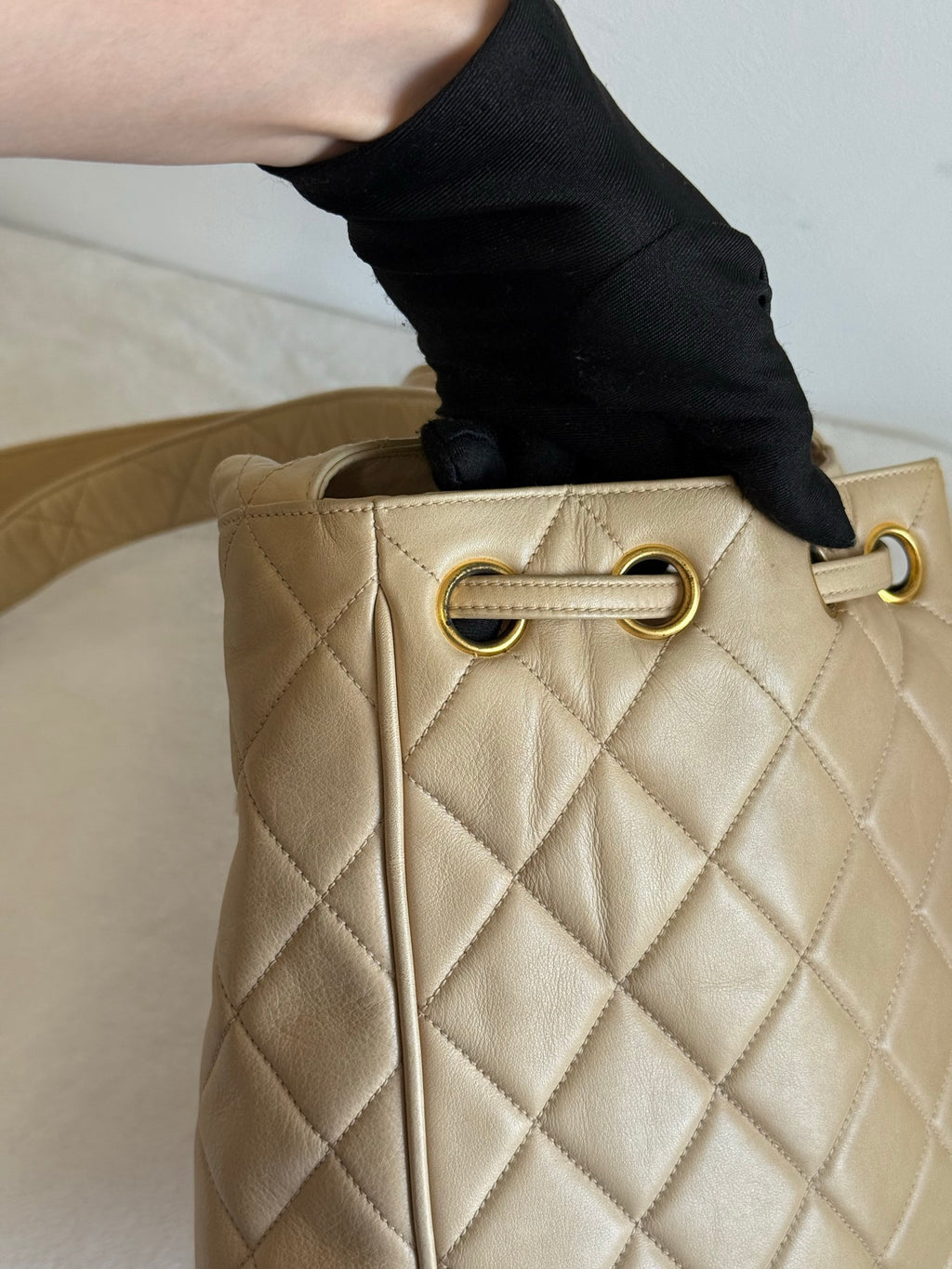 CHANEL Lambskin Quilted Shoulder Bag