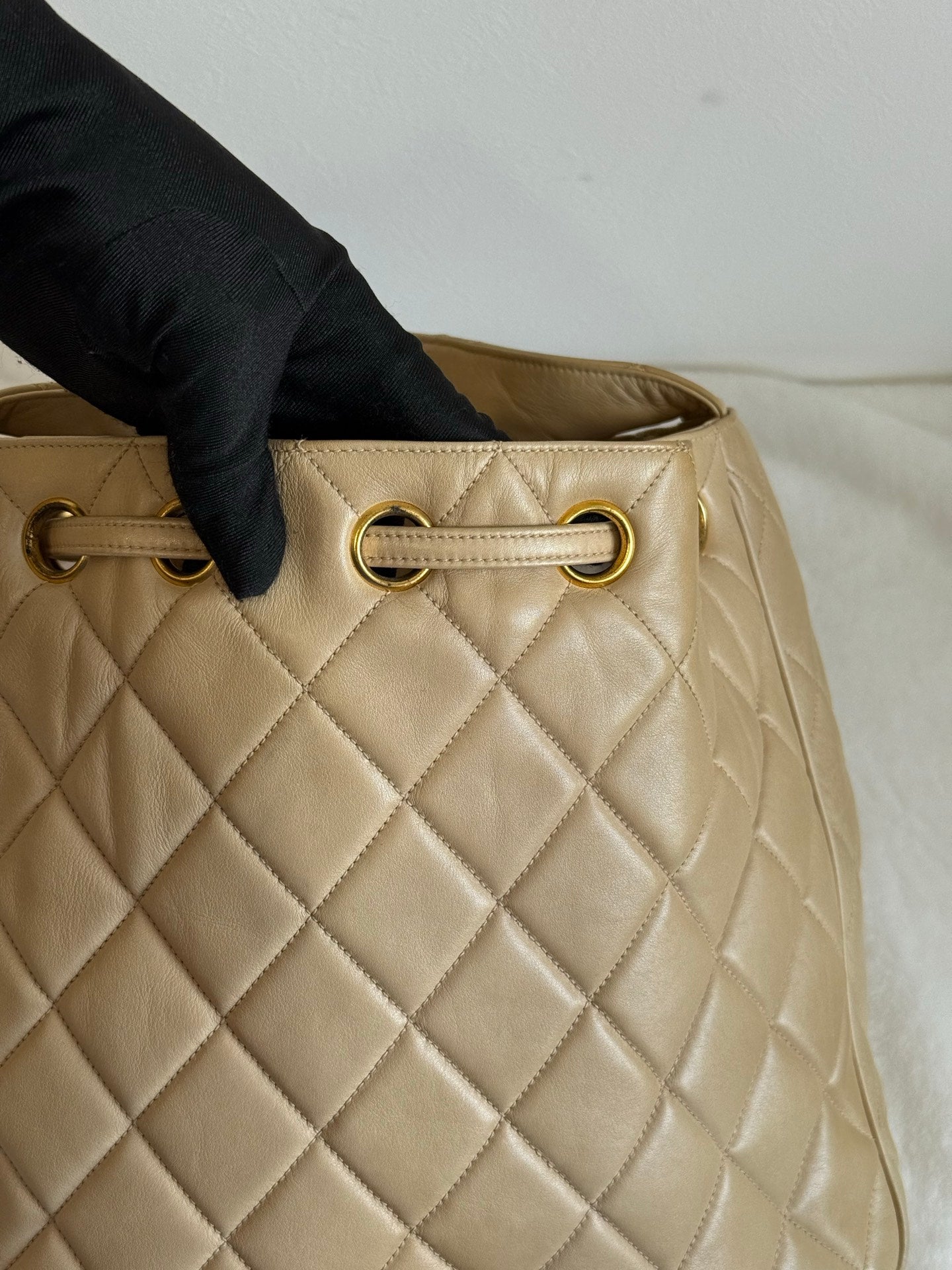 CHANEL Lambskin Quilted Shoulder Bag