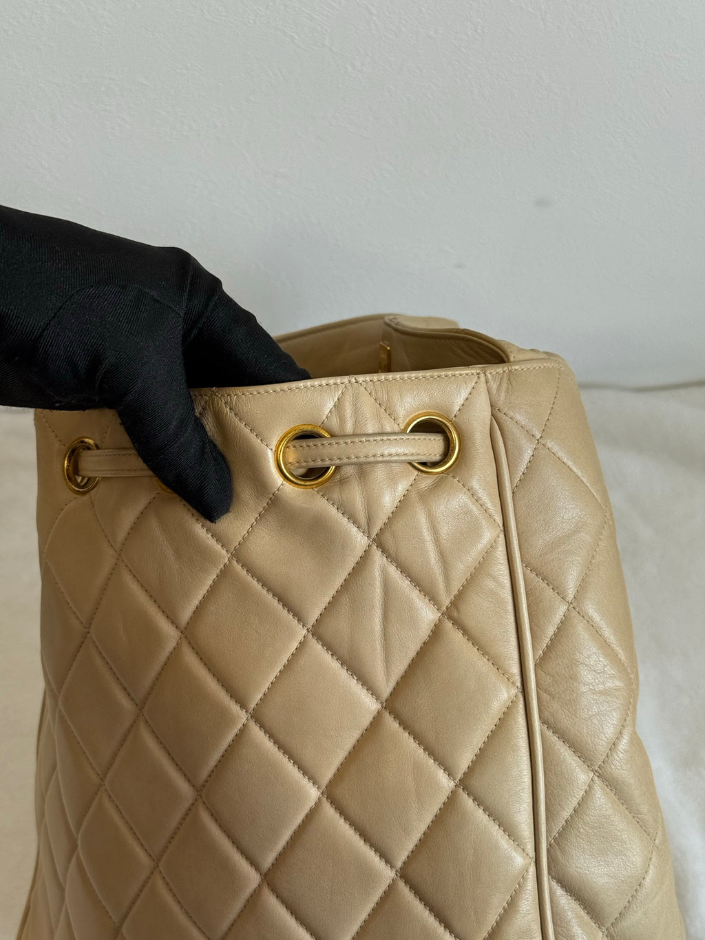 CHANEL Lambskin Quilted Shoulder Bag