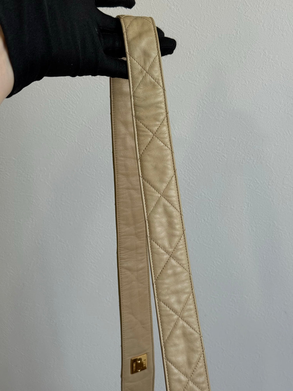 CHANEL Lambskin Quilted Shoulder Bag
