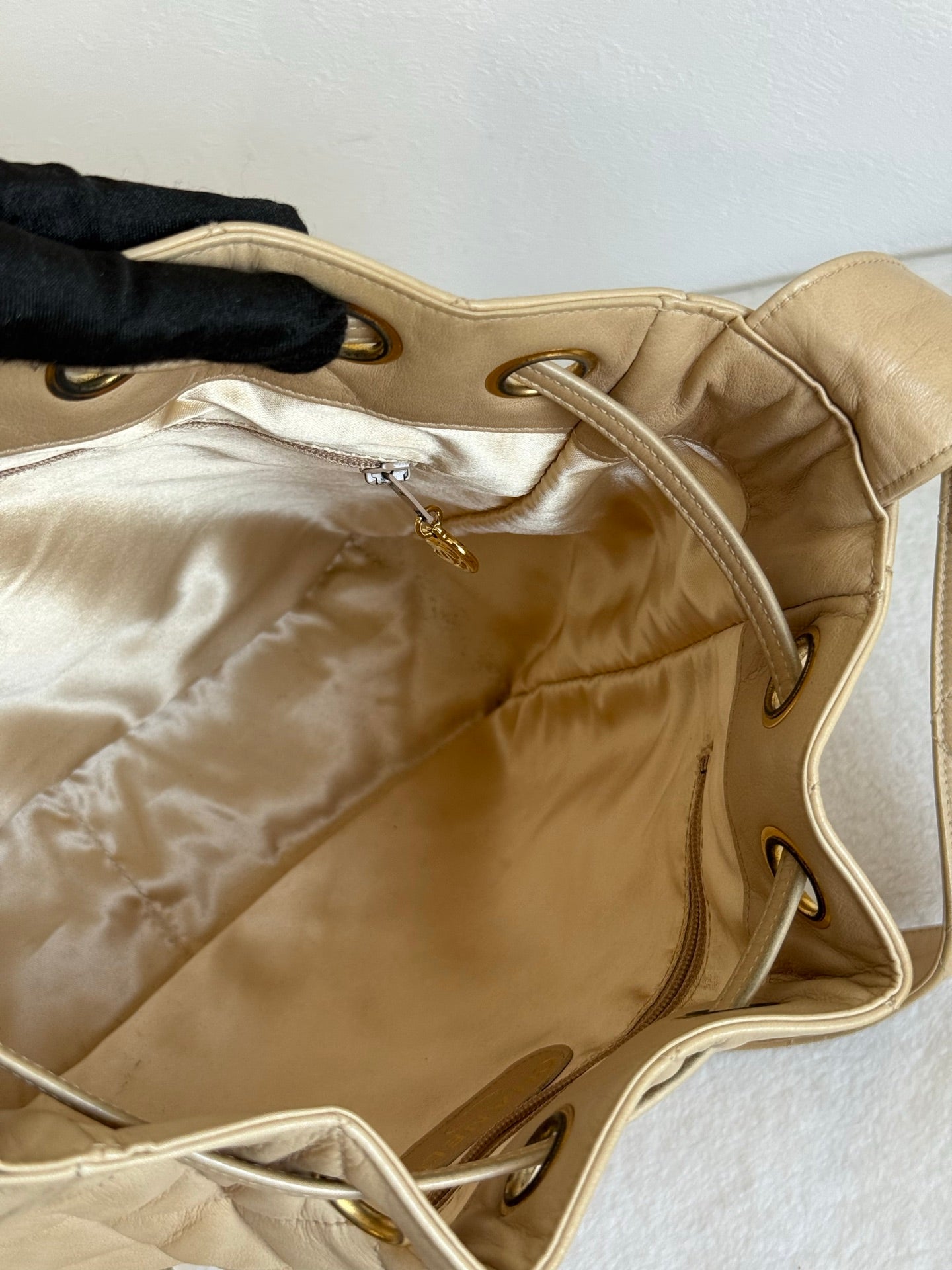CHANEL Lambskin Quilted Shoulder Bag
