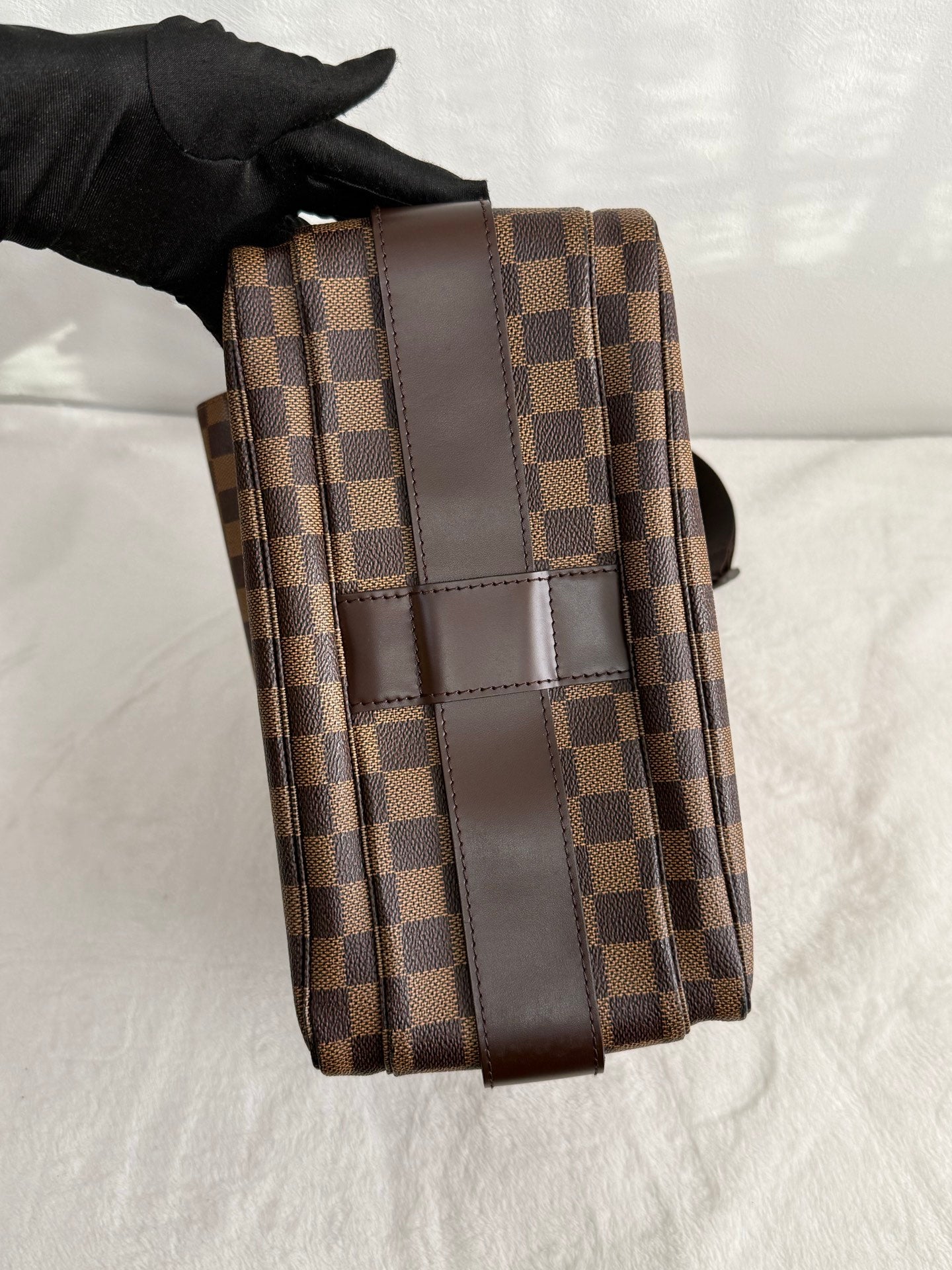 LOUIS VUITTON Damier Glio Shoulder Bag