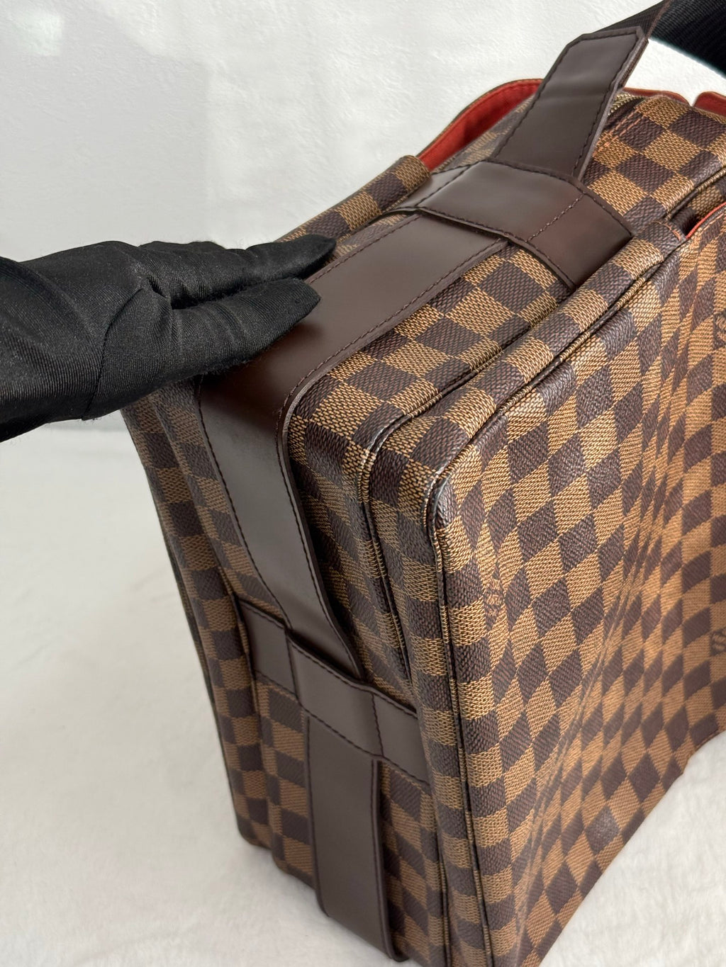 LOUIS VUITTON Damier Glio Shoulder Bag