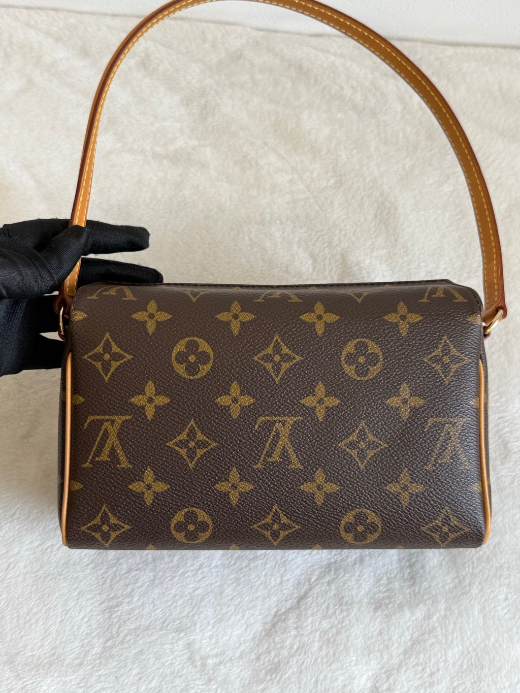 LOUIS VUITTON Monogram Recital Handbag