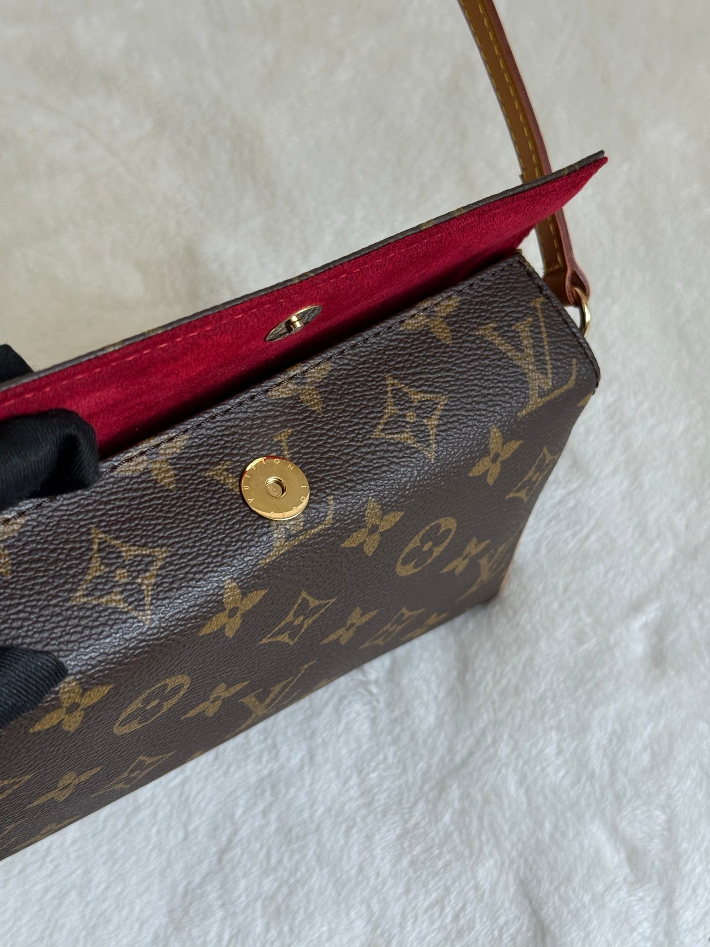 LOUIS VUITTON Monogram Recital Handbag