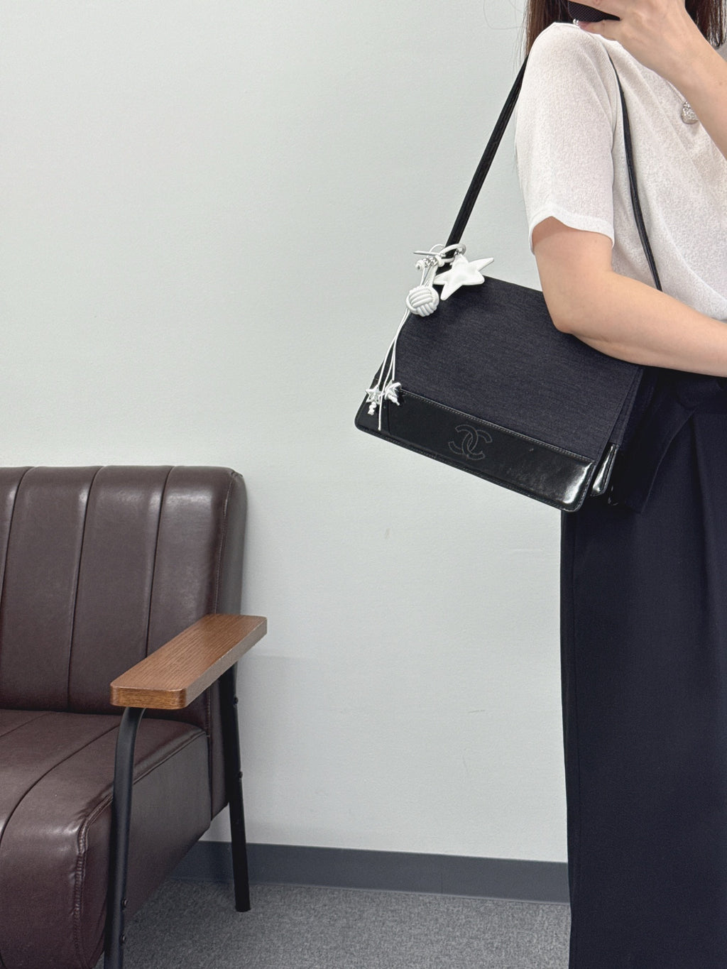 CHANEL Shoulder Bag