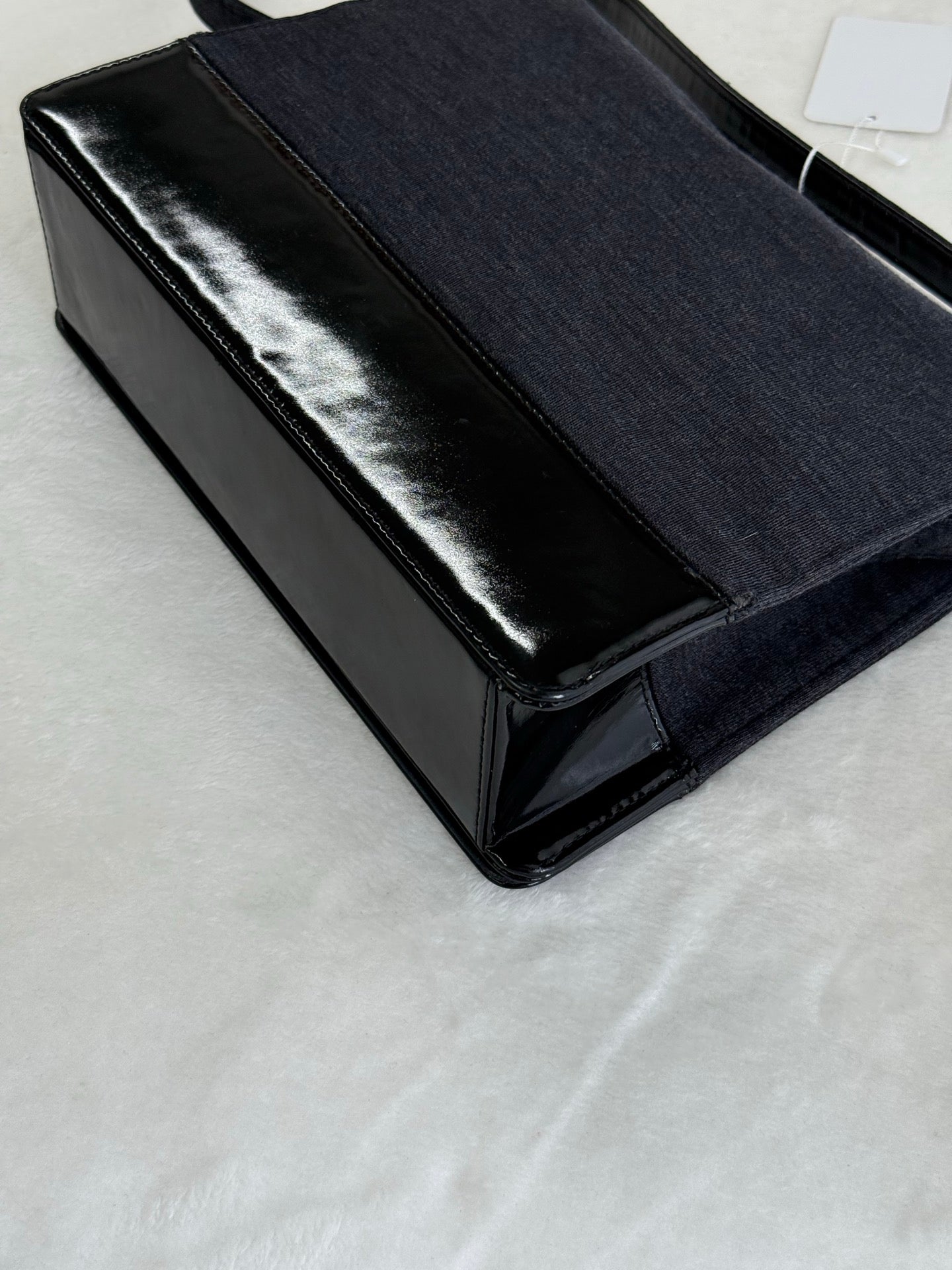 CHANEL Shoulder Bag