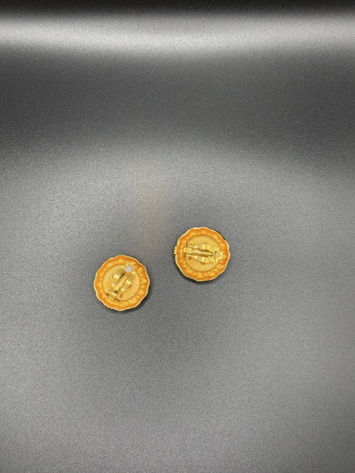 Chanel Clip On Earring