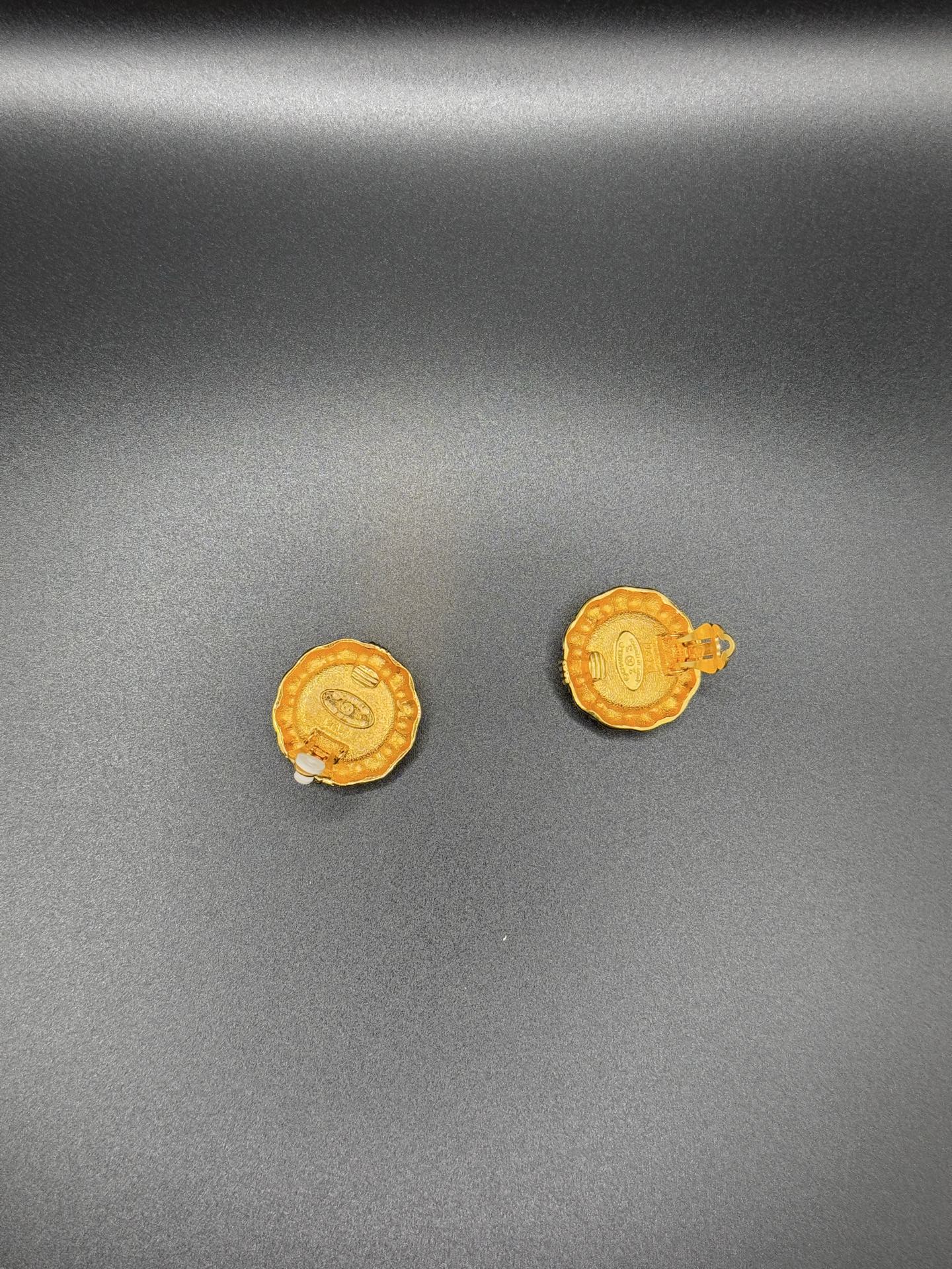 Chanel Clip On Earring