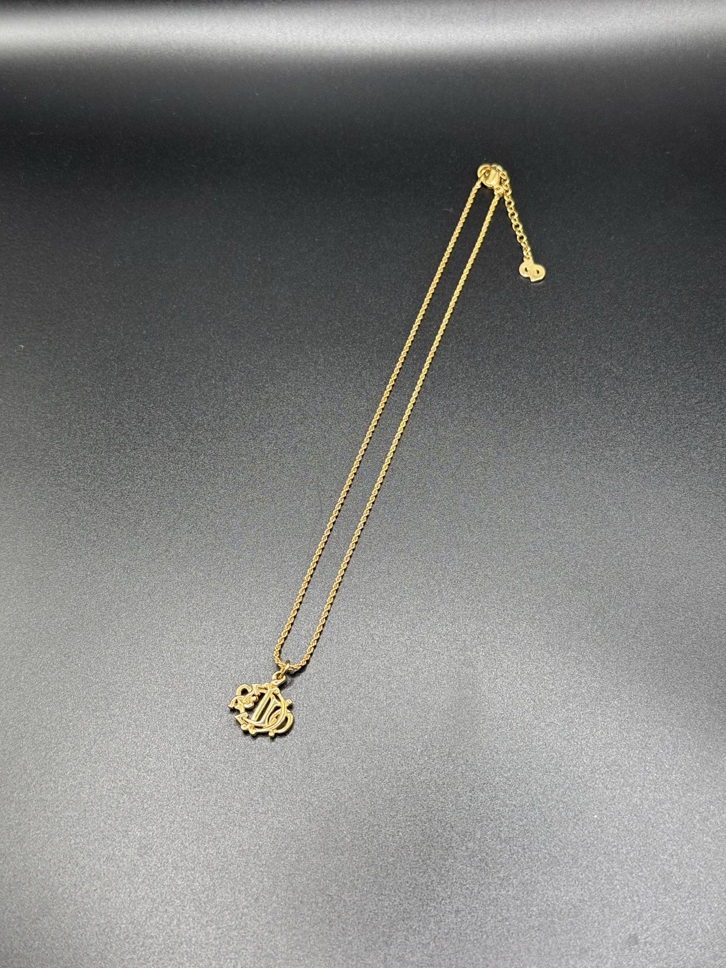 DIOR  Pumpkin Carriage Motif Necklace