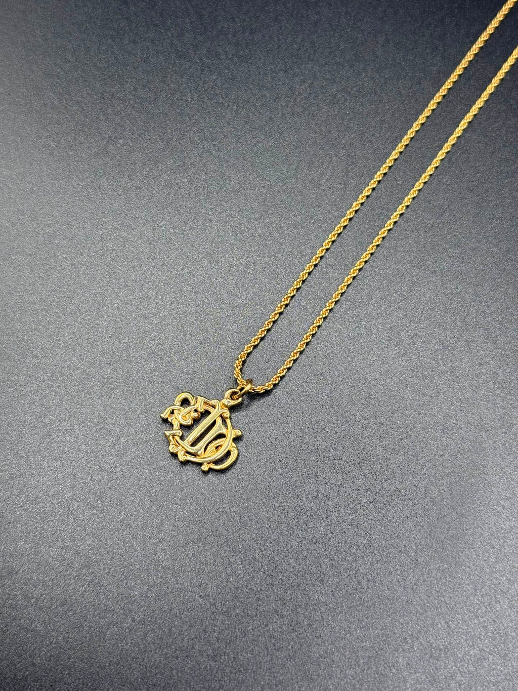 DIOR  Pumpkin Carriage Motif Necklace