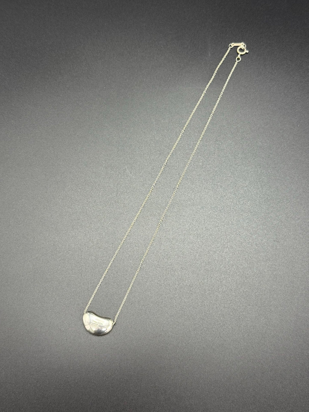 TIFFANY&Co. Bean Pendant Vintage Necklace