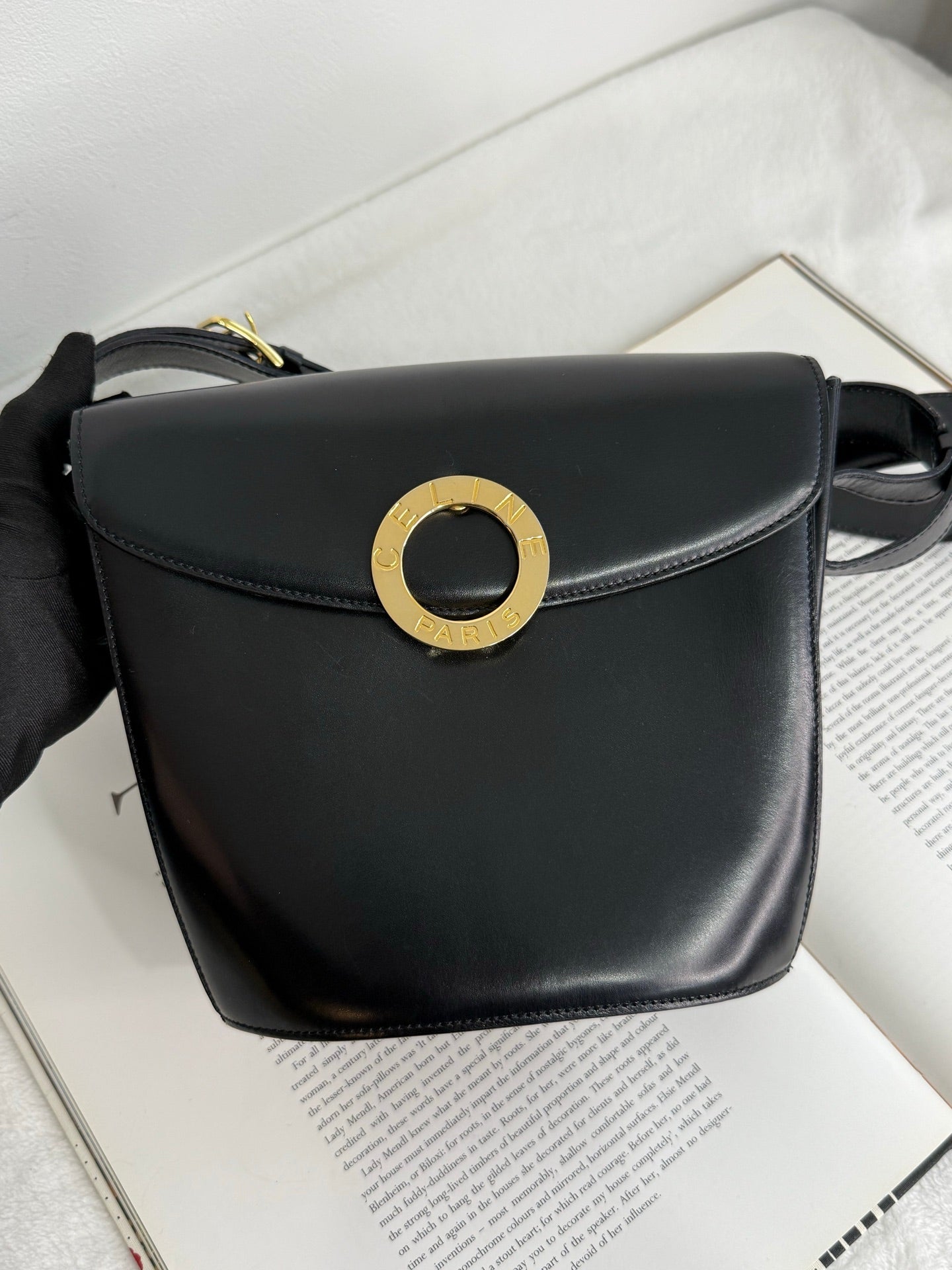 CELINE Box Shoulder bag