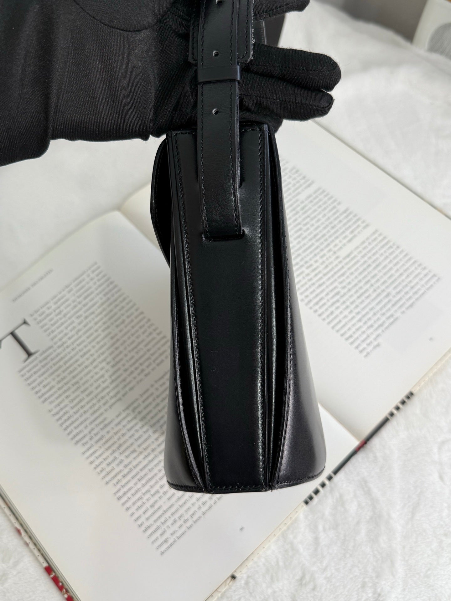 CELINE Box Shoulder bag