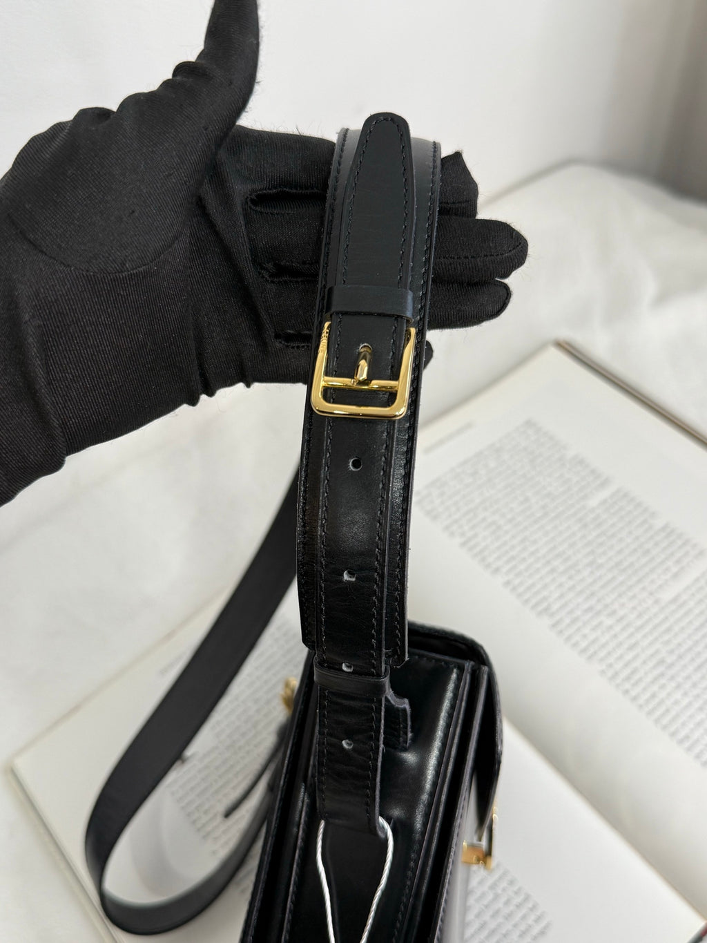 CELINE Box Shoulder bag