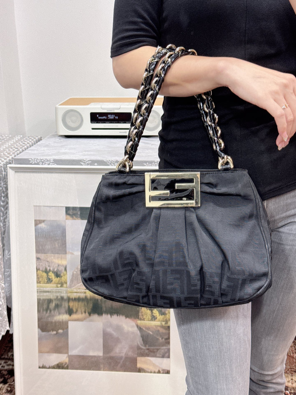 FENDI Chain Hobo bag