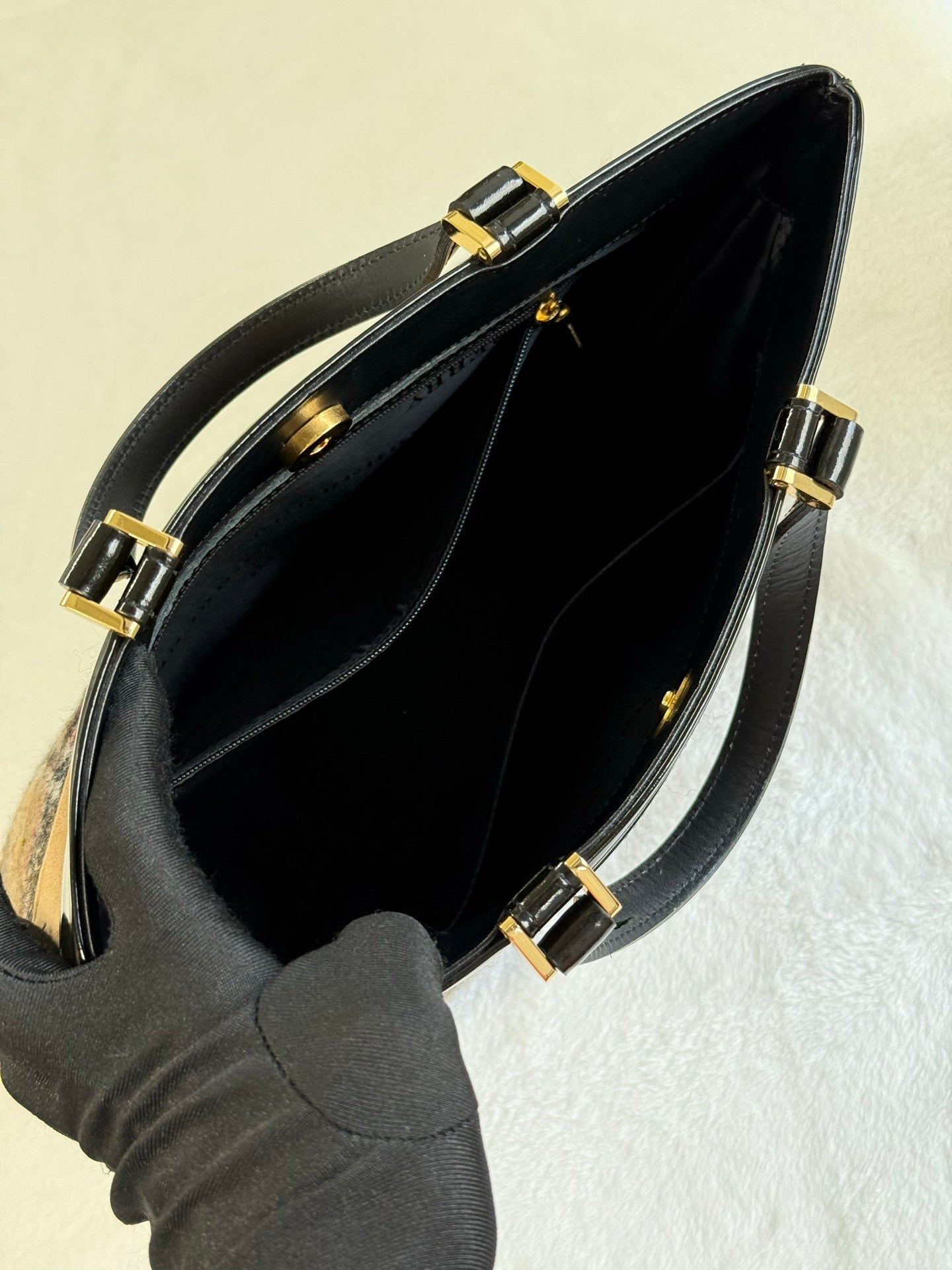 BURBERRY Handbag