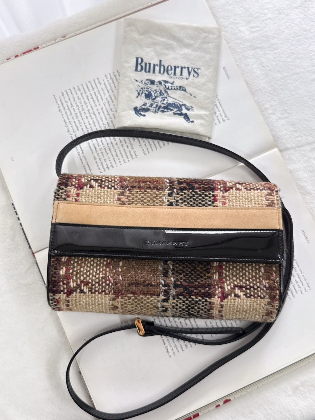 BURBERRY Tweed-check  Shoulder bag