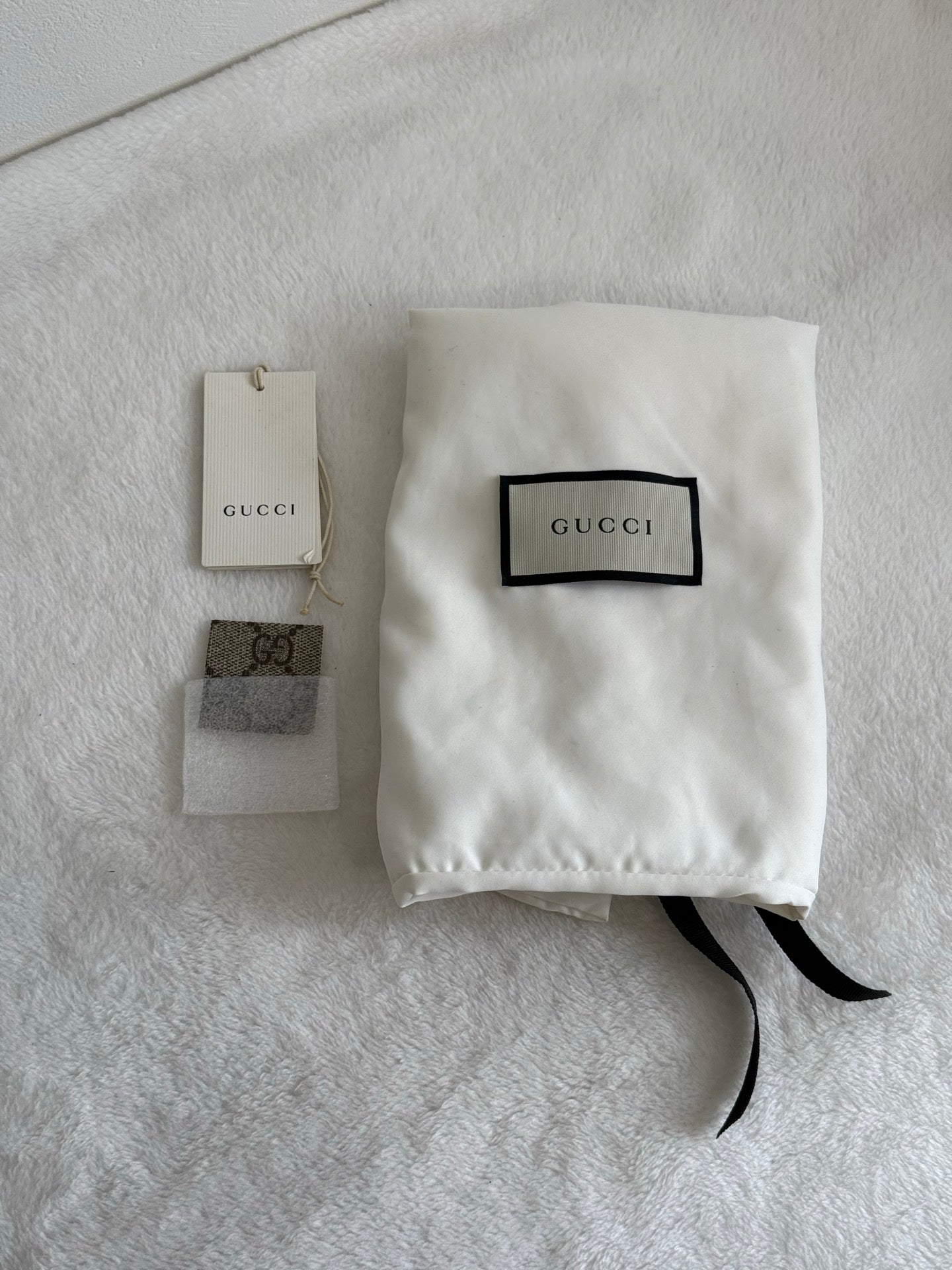 GUCCI GG Supreme Mini Totebag