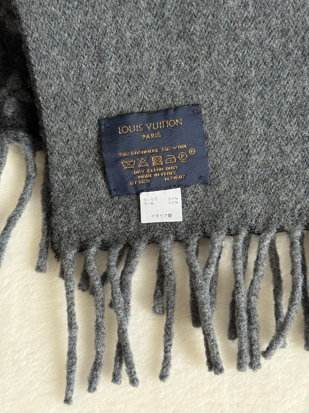 LOUIS VUITTON Monogram Wool Scarf