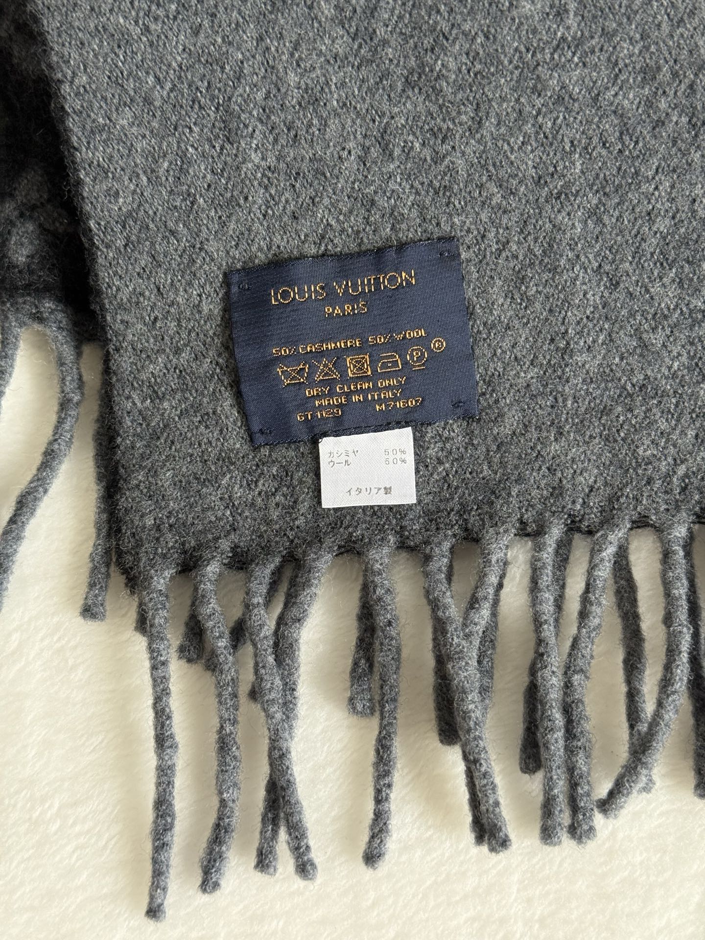 LOUIS VUITTON Monogram Wool Scarf