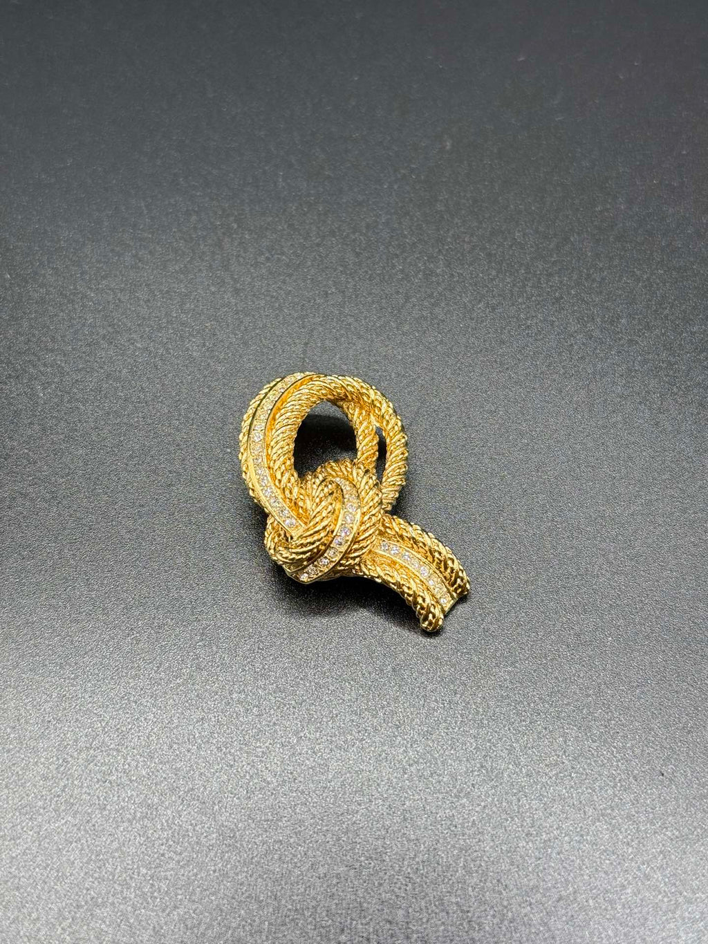 DIOR Rhinestone Rope-Knot Link Brooch