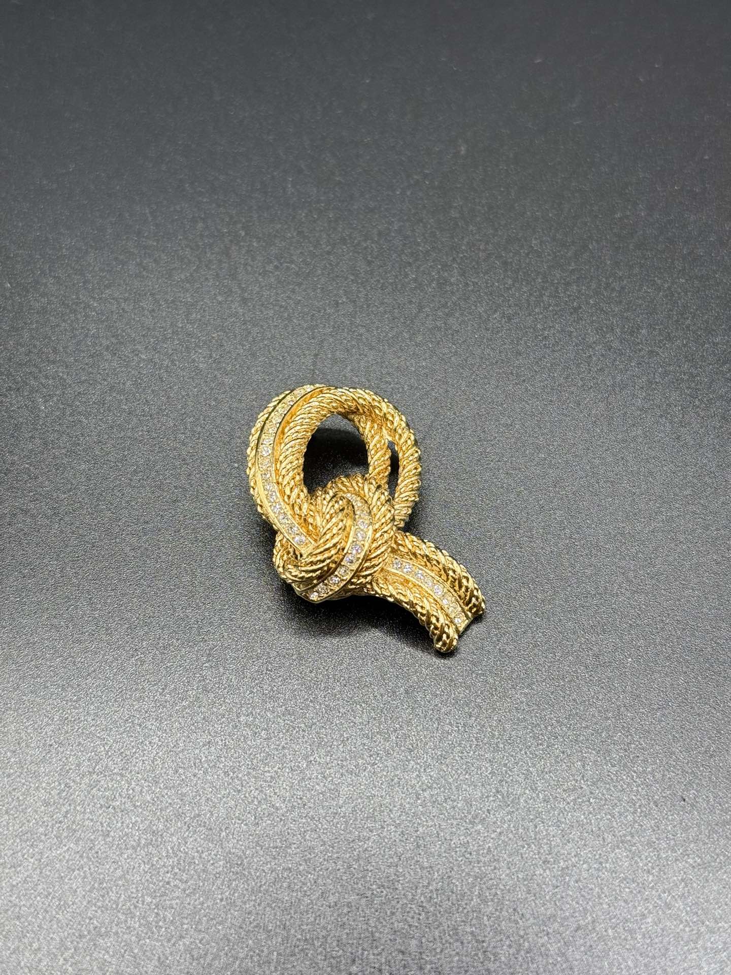 DIOR Rhinestone Rope-Knot Link Brooch