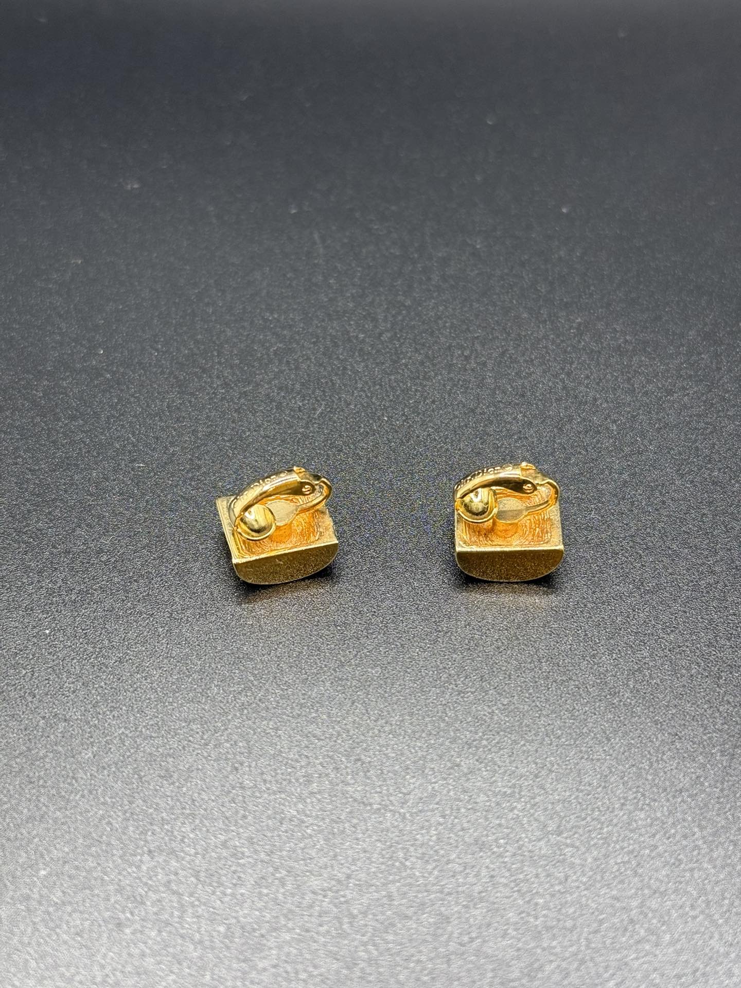 DIOR Rhinestone Vintage Clip on Earring