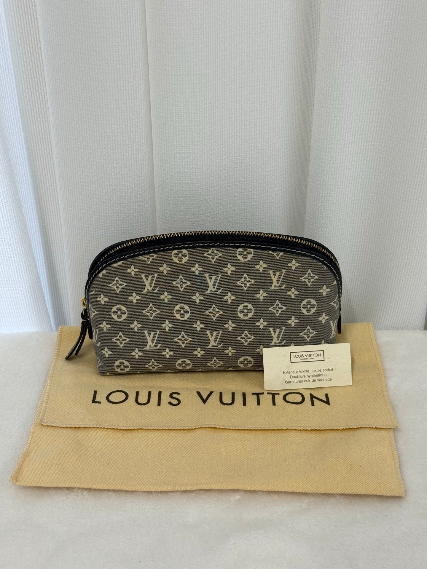 LOUIS VUITTON Pochette Cosmetique Monogram Idylle Canvas