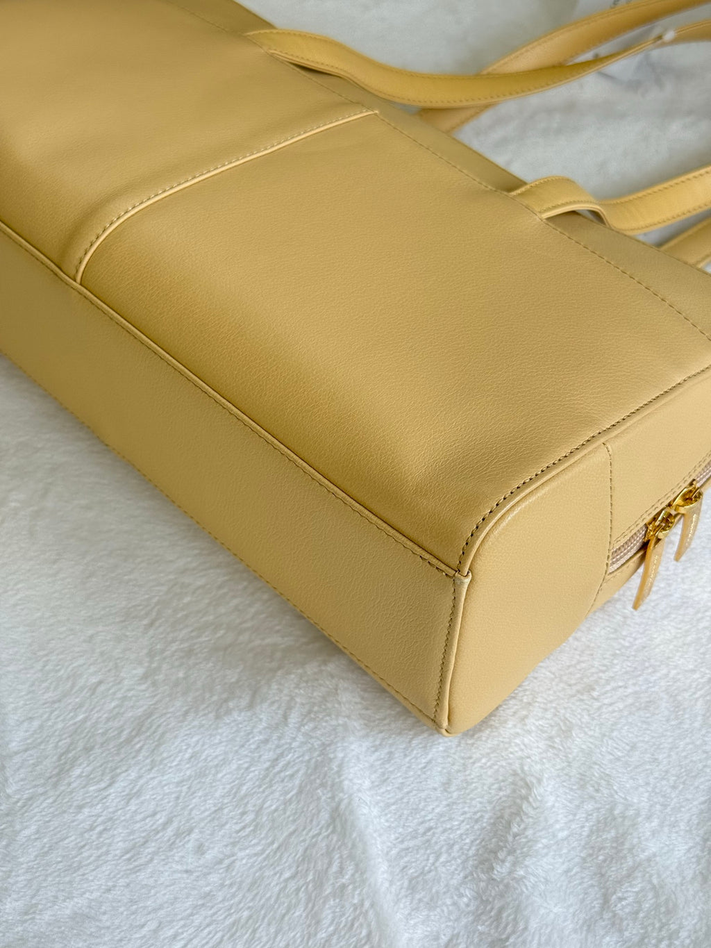 BURBERRY Genuine Shoulder Bag